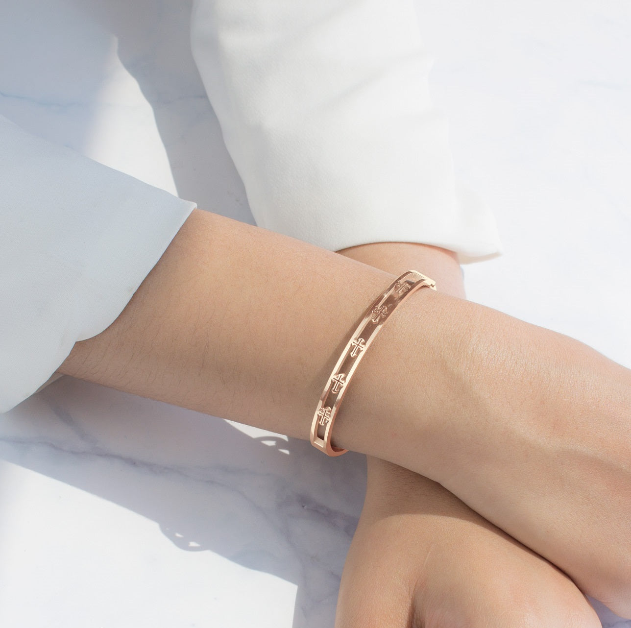 The History of Stainless Steel Jewelry